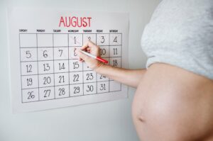 belly-calendar-countdown-1282310